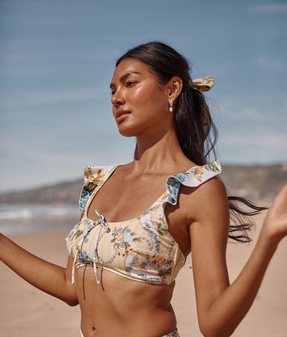 The Flutter Sleeve Haven Bikini Top - Ribbon Cascade & Bow Bouquet