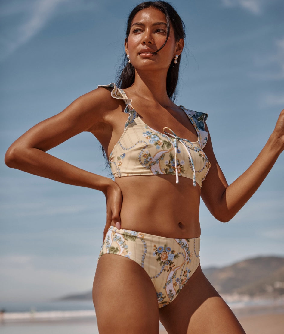 The Flutter Sleeve Haven Bikini Top - Ribbon Cascade & Bow Bouquet