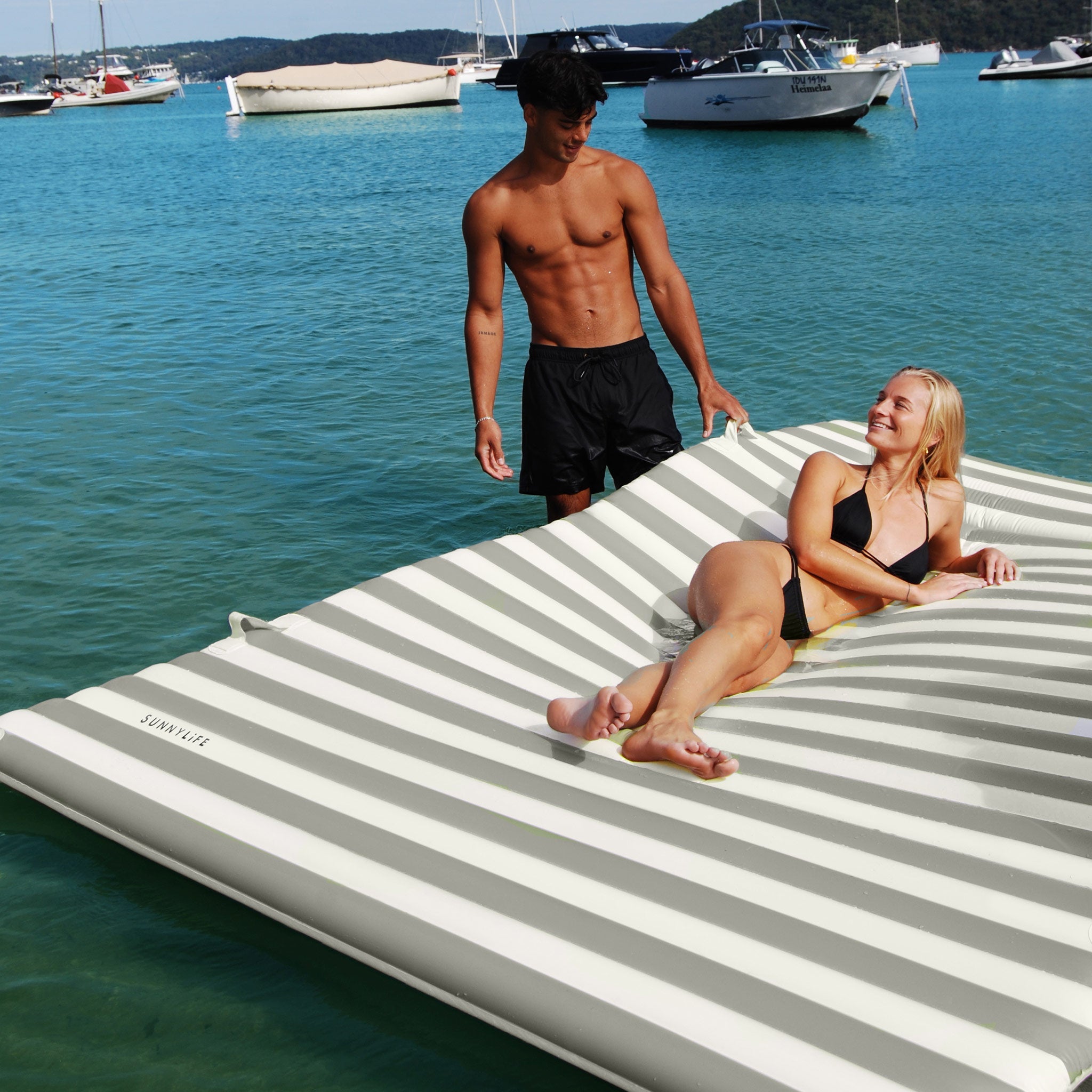 Party Pad Float - Seagrass Sage Stripe