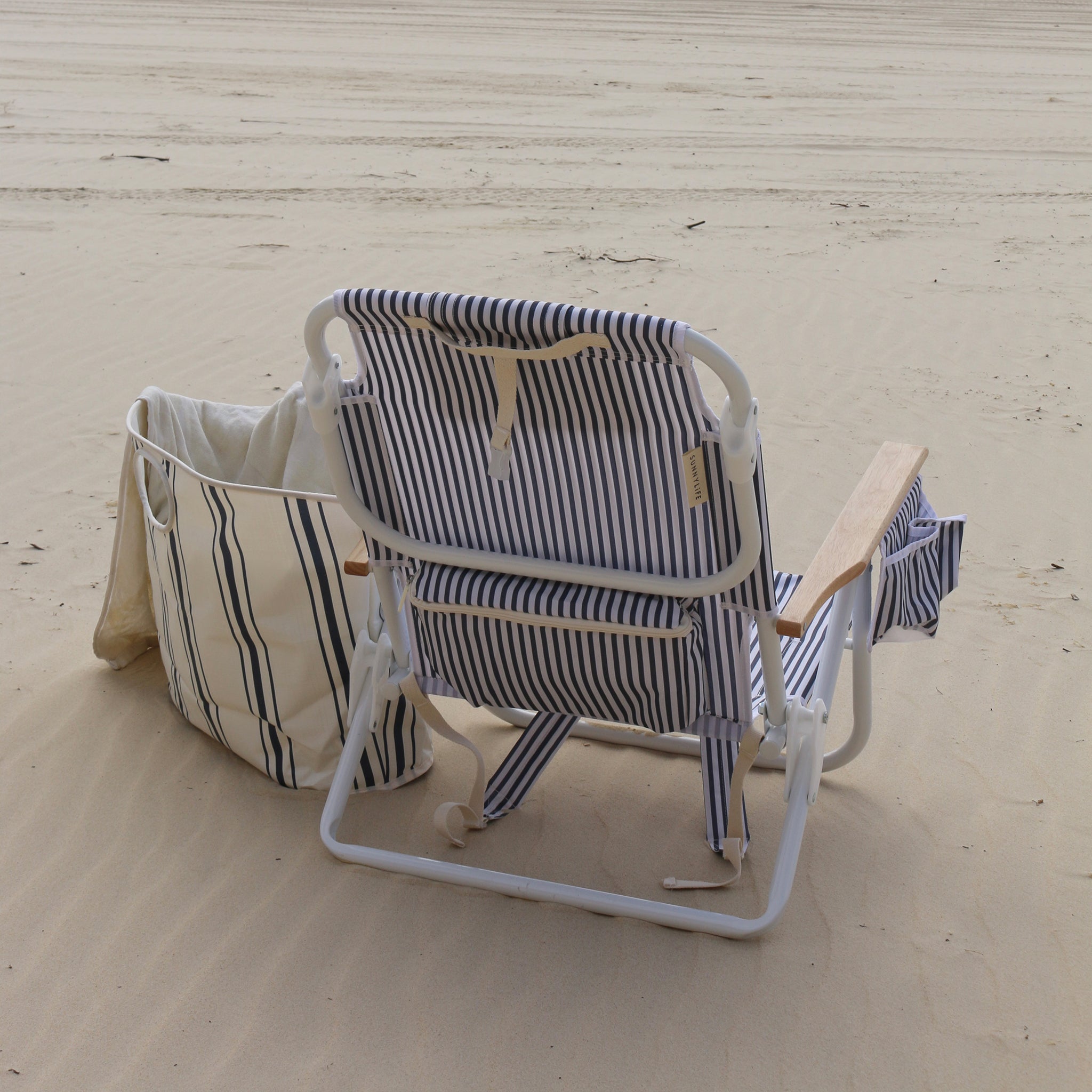 Deluxe Beach Chair - Navy Stripe